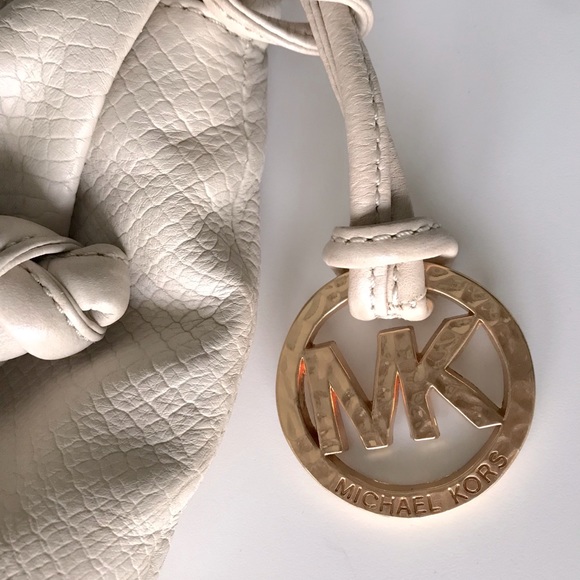 Authentic Micheal Kors purse handbag - Picture 5 of 10